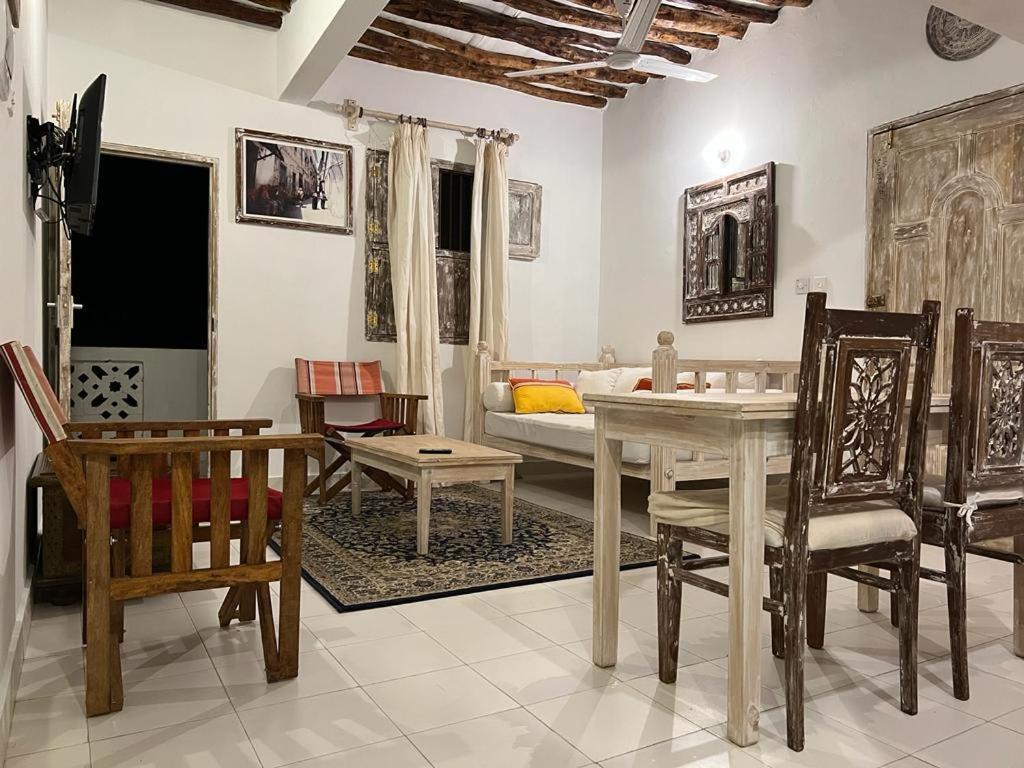 Beytsalaam Apartments Ламу Екстер'єр фото